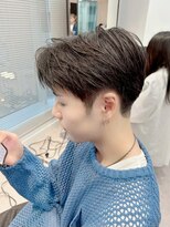 ネオリーブ クーロ メゾン 横浜(Neolive curro Maison)&nbsp;韓国マッシュ　センターパートフェザーパーマ　MEN’S HAIR