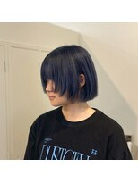 ロッカ(ROCCA) ハイライトカラー深海ブルーボブ
