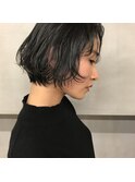 クールなショートボブ