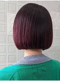 切りっぱなしボブ×カシスピンク