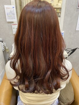 ヘアーサロン キー(Key) 波巻きレッド