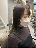 オリーブベージュ.