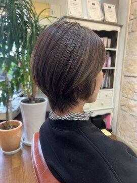 サロン ド ラクサージュ(salon de Luxage) 大人ショートボブ