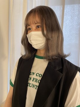 ココルアナ(coco luana) グレージュカラー/韓国/ブリーチ/髪質改善