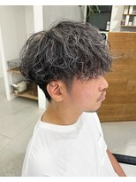 アイズ ヘアー メイク(I's hair make)&nbsp;シャドウパーマ×シルバーハイライト