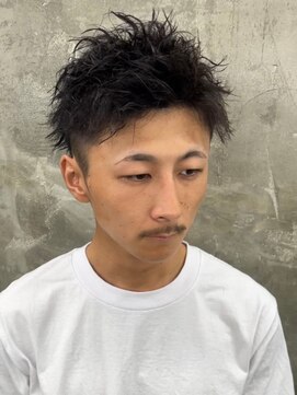 キング 枚方店(K!ng) 縮毛矯正髪質改善ハイライトレイヤーカット枚方美容室エクステ