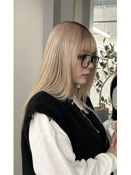 サイ(sai) ブロンド　ハイトーンカラー　ミルクティーベージュ