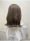 透明感ブリーチなしアッシュベージュカラー渋谷ミディmomoko