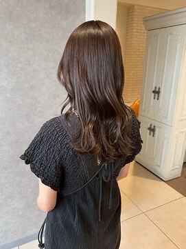 オブジェ シエル(obje't ciel) 【obje't ciel】艶髪ウェーブ/髪質改善/透明感【佐藤早希】