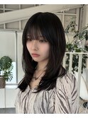 bミディアムレイヤーカットハッシュカット顔周りレイヤーウルフ