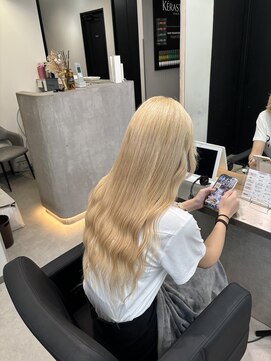 ラピス 福岡天神店(Lapis) ブリーチ/ブリーチカラー/エクステ/シールエクステ