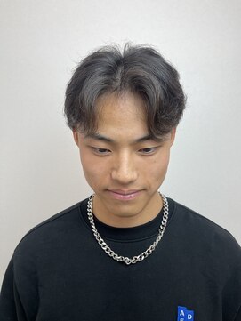 ステージ(STAGE) センターパート　ニュアンスパーマ　フェード