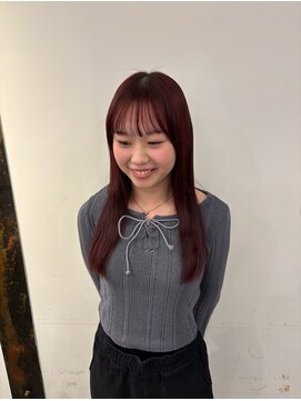 ノーム バイ アウラ(norm. by aura) 暖色　ボルドーカラー　レッドカラー