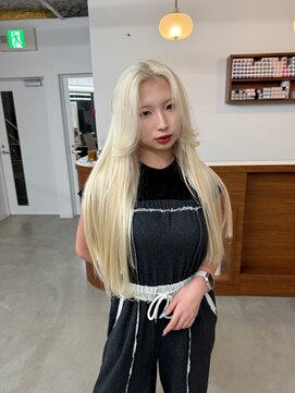 ペレ 梅田(PELE) イメチェン/ピンクベージュ/アンブレラカラー/前髪/梅田