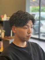 アオヤマ(AOYAMA) 2ブロ スキンフェード ツイスパ
