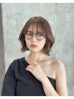 ヴィヴィッド オモテサンドウ(ViViD omotesando)&nbsp;ベージュカラー　切りっぱなしボブ　くびれボブ　韓国ボブ
