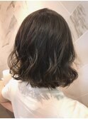 ダークグレージュ × ボブ