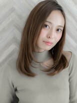 ローマ ギンザ(ROMA Ginza)&nbsp;【ROMA】オリーブカラー/ひし形シルエット/小顔レイヤーセミディ