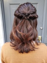 ヴィーヴォ 天六店(VIVO)&nbsp;【vivo天六】Watanabe  ねじりアレンジ　ハーフアップ