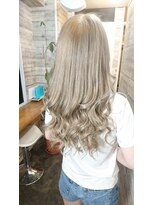 ヘアメイク フォックス 錦店(hair make FOX)&nbsp;外国人風ハイトーンカラー