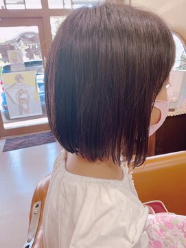 アンジェヘア(Ange-hair) イングラちょい前下がりボブ