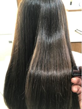 ヘアジェニー(hair Jenny)の写真/クセの強い髪質にも対応可能な髪質改善◎髪のお悩みを解決し、指通りなめらかな自然な仕上がりに♪