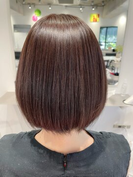 ヴォロ 佐賀(VoLo) 切りっぱなしボブ/美髪/ピンクブラウン[佐賀駅]