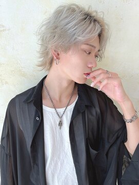 アエレ アヴェダ ゆめが丘ソラトス店(aere AVEDA) ブリーチ◎シルバーハイトーン×ニュアンスパーマ[ゆめが丘]