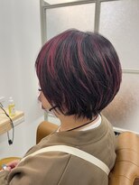 ケイカヘア(KEIKA Hair)&nbsp;ピンクヘアマニキュアで白髪ぼかし