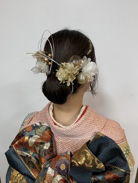 アヴァンス 北花田店(AVANCE) 【#タイトシニヨン】×水引アレンジ