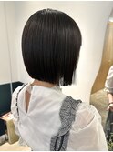 ぱつっとボブ