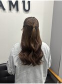 シンプルなハーフアップ
