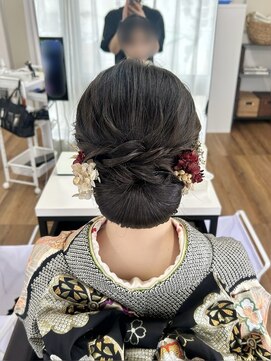 オウン(AUN) 和装向けタイトシニヨン