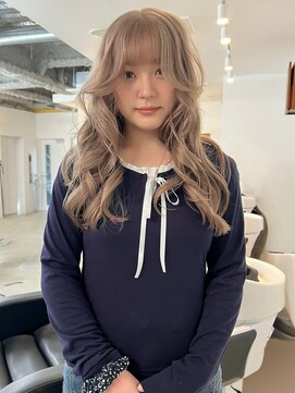 リヴ ウメダ(LIV umeda) ミルクティーベージュ/ブリーチ/ダブルカラー【梅田】