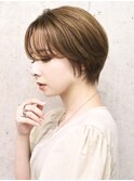 抜け感耳掛けショートヘア