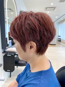 メゾンブラン 川西阪急店(Maison Blanc) クセを活かした大人ピンクショート