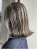 【白髪ぼかし】話題の白髪ぼかしハイライト＋艶カラー￥8980