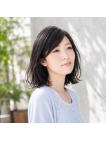 キルン (Hair salon kilun)&nbsp;透明感ダークカラーの上品外ハネボブ