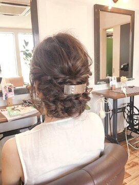 コミュニヘア(communi Hair) お呼ばれヘア