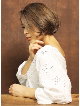 シアンデルカ(CYANDELUCCA) 大人の柔らかヌーディーボブ