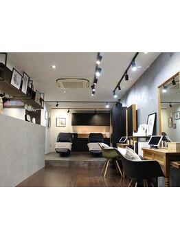 万代のはずれにある知る人ぞ知る美容室[Peco Pecora]＊独り占めできる贅沢を味わってください♪