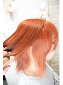 ミディアムボブ オレンジピンク ケアブリーチカラー