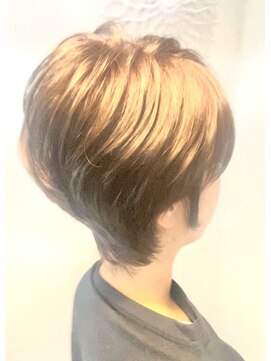 アナログノイ(analog noi) ふんわりショートボブ