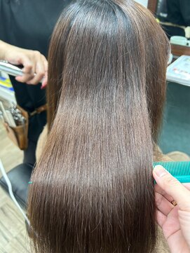 モダ 静岡(MODA) 20代30代40代トリートメント髪質改善ナチュラル透明感美肌