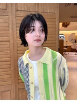 ヤイエ(yiye)&nbsp;ボブ/ミニボブ/顔周りレイヤーカット/ショートボブ/外はねボブ