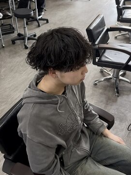 ウォルク(WOLK) シャドウパーマ