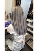 シルバーアッシュ＋ローライト