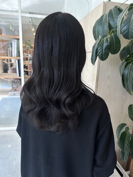 アドラーブル 万代店 (adorable) エギョモリ×ヨシンモリ◎韓国レイヤーカット透明感カラー美髪