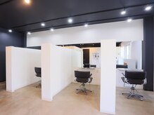 半個室で過ごしやすい空間☆