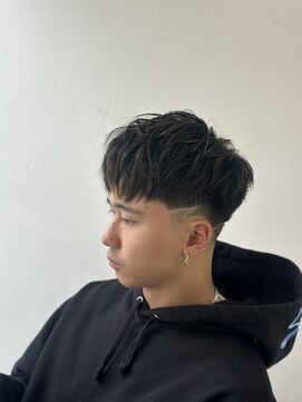 サワーズ(Barber SAWAS) ローフェードマッシュ